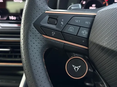 KR74UWG CUPRA Leon 2.0 TSI 300 VZ2 5dr DSG Thumbnail #35