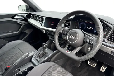 ND25CNE Audi A1 Black Edition 35 TFSI  150 PS S tronic Thumbnail #15