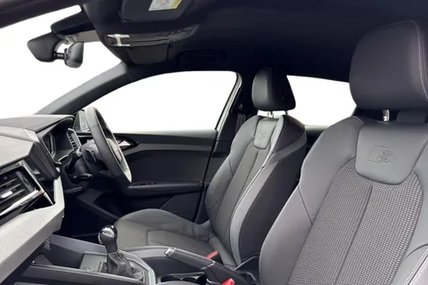 ND25CNE Audi A1 Black Edition 35 TFSI  150 PS S tronic Thumbnail #17