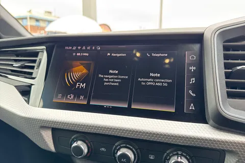 ND25CNE Audi A1 Black Edition 35 TFSI  150 PS S tronic Thumbnail #18