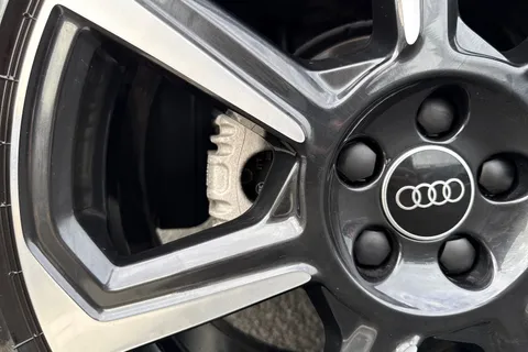 ND25CNE Audi A1 Black Edition 35 TFSI  150 PS S tronic Thumbnail #37