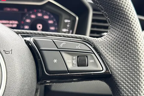 ND25CNE Audi A1 Black Edition 35 TFSI  150 PS S tronic Thumbnail #53