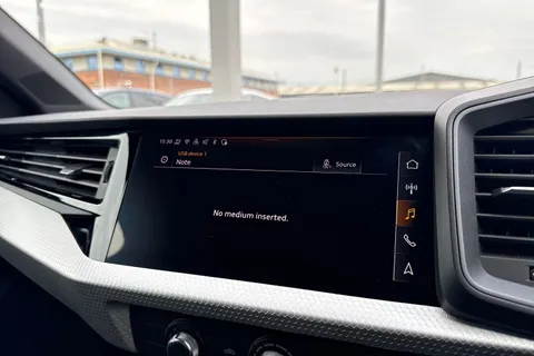 ND25CNE Audi A1 Black Edition 35 TFSI  150 PS S tronic Thumbnail #58