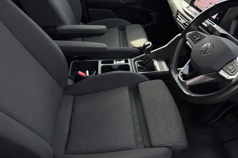 BV25RZX Volkswagen Caddy 2.0 TDI 102PS Commerce Pro Van [Tech Pack] Thumbnail #35