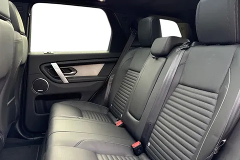 DU75XSC Land Rover Discovery Sport 2.0 D200 Dynamic SE 5dr Thumbnail #5