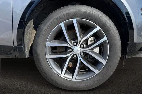 DU75XSC Land Rover Discovery Sport 2.0 D200 Dynamic SE 5dr Thumbnail #9