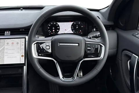 DU75XSC Land Rover Discovery Sport 2.0 D200 Dynamic SE 5dr Thumbnail #16