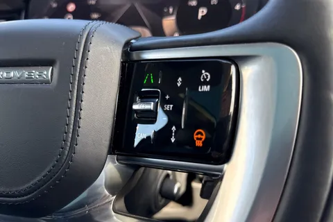 KP24CGY Land Rover Range Rover 3.0 D300 HSE 5dr Thumbnail #48