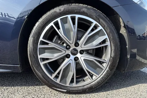 KN75XER Audi A5 Avant S line TFSI  204 PS S tronic Thumbnail #11