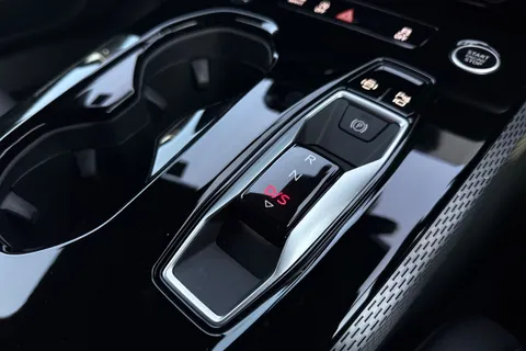 KN75XER Audi A5 Avant S line TFSI  204 PS S tronic Thumbnail #24