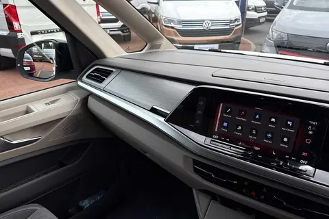 14 of 65 for Volkswagen California 1.5 eHybrid 245ps 4Motion DSG