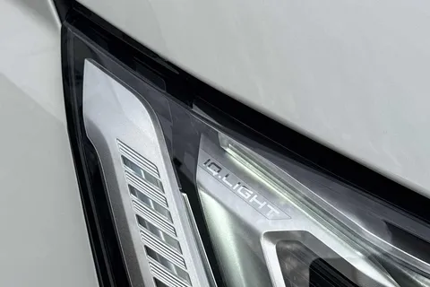 27 of 65 for Volkswagen California 1.5 eHybrid 245ps 4Motion DSG