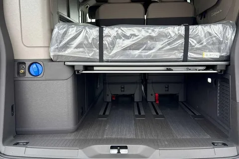 39 of 65 for Volkswagen California 1.5 eHybrid 245ps 4Motion DSG