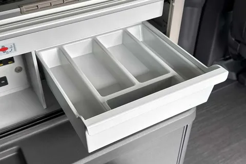 45 of 65 for Volkswagen California 1.5 eHybrid 245ps 4Motion DSG