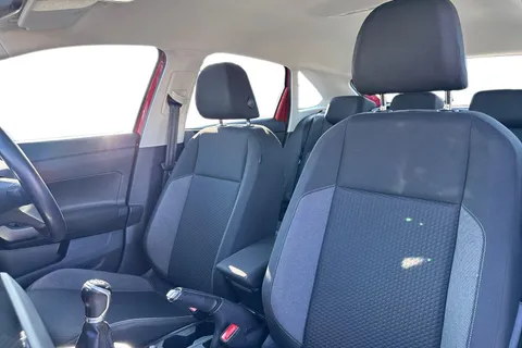 DE22UUH Volkswagen Taigo 1.0 TSI 110 Life 5dr Thumbnail #16