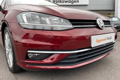 17 of 53 for VOLKSWAGEN GOLF 1.5 TSI EVO 150 GT 5dr