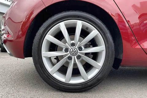 24 of 53 for VOLKSWAGEN GOLF 1.5 TSI EVO 150 GT 5dr