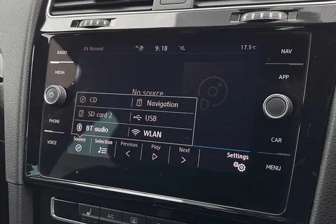 41 of 53 for VOLKSWAGEN GOLF 1.5 TSI EVO 150 GT 5dr