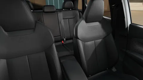  Audi Q3 1.5 TFSI S line S Tronic Euro 6 (s/s) 5dr Thumbnail #10