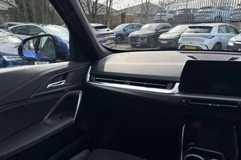 PY23VCZ BMW X1 2.0 18d M Sport DCT sDrive Euro 6 (s/s) 5dr Thumbnail #16