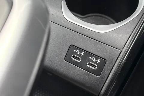 PY23VCZ BMW X1 2.0 18d M Sport DCT sDrive Euro 6 (s/s) 5dr Thumbnail #37