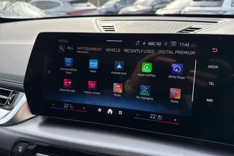 PY23VCZ BMW X1 2.0 18d M Sport DCT sDrive Euro 6 (s/s) 5dr Thumbnail #43