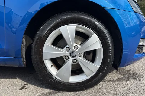 7 of 45 for Škoda Octavia 1.0 TSI SE Technology DSG Euro 6 (s/s) 5dr