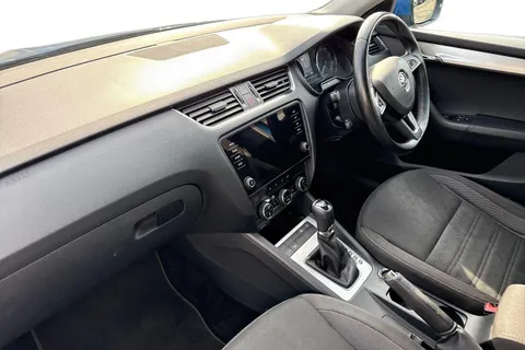 9 of 45 for Škoda Octavia 1.0 TSI SE Technology DSG Euro 6 (s/s) 5dr