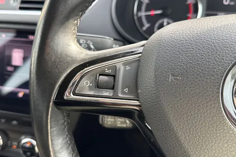 29 of 45 for Škoda Octavia 1.0 TSI SE Technology DSG Euro 6 (s/s) 5dr