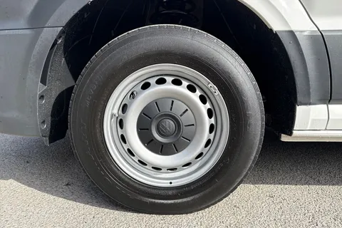 PK74MUP Volkswagen Crafter 2.0 TDI 140PS Commerce High Roof Van Thumbnail #12