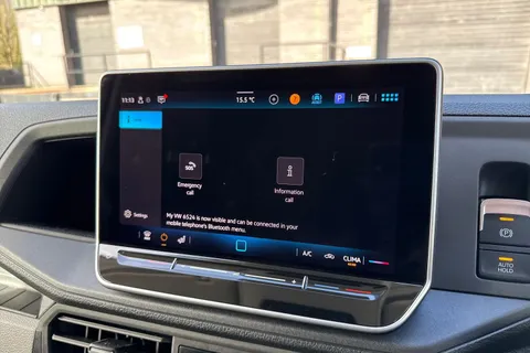 PK74MUP Volkswagen Crafter 2.0 TDI 140PS Commerce High Roof Van Thumbnail #44