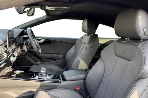 PX24NNW Audi A5 Coup- Black Edition 45 TFSI quattro 265 PS S tronic Thumbnail #16