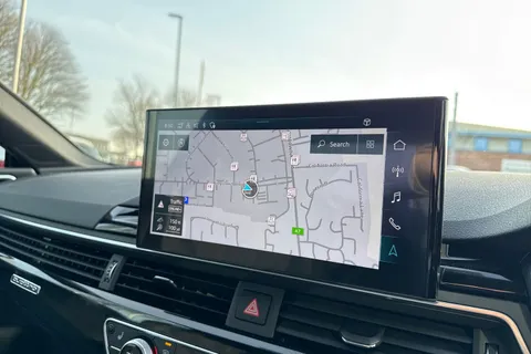 PX24NNW Audi A5 Coup- Black Edition 45 TFSI quattro 265 PS S tronic Thumbnail #17