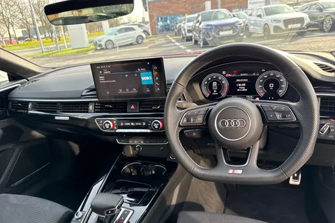 PX24NNW Audi A5 Coup- Black Edition 45 TFSI quattro 265 PS S tronic Thumbnail #18