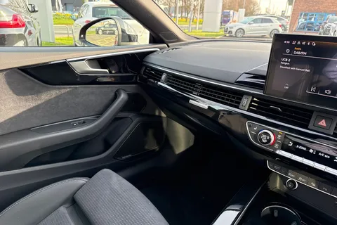 PX24NNW Audi A5 Coup- Black Edition 45 TFSI quattro 265 PS S tronic Thumbnail #20