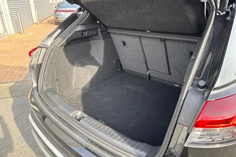 35 of 65 for Audi Q4 e-tron Q4 S line 35 e-tron 125,00 kW