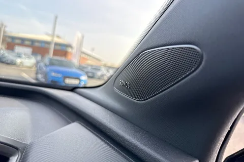 49 of 65 for Audi Q4 e-tron Q4 S line 35 e-tron 125,00 kW