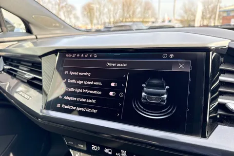 56 of 65 for Audi Q4 e-tron Q4 S line 35 e-tron 125,00 kW