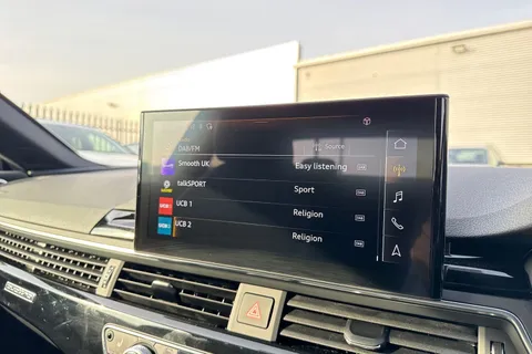 PX24NNW Audi A5 Coup- Black Edition 45 TFSI quattro 265 PS S tronic Thumbnail #59