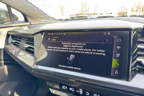 58 of 65 for Audi Q4 e-tron Q4 S line 35 e-tron 125,00 kW