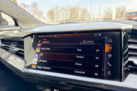 59 of 65 for Audi Q4 e-tron Q4 S line 35 e-tron 125,00 kW