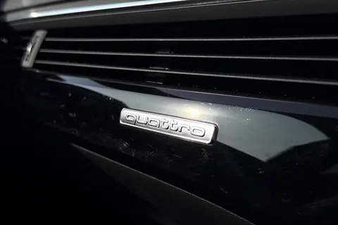 PX24NNW Audi A5 Coup- Black Edition 45 TFSI quattro 265 PS S tronic Thumbnail #61