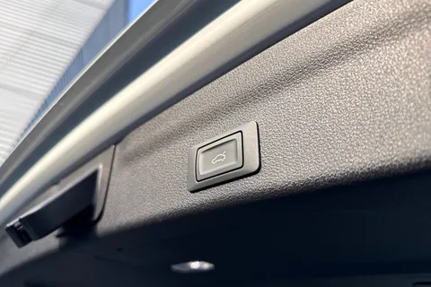 SN23KEM Audi A6 Avant Avant S line 40 TDI quattro 204 PS S tronic Thumbnail #38