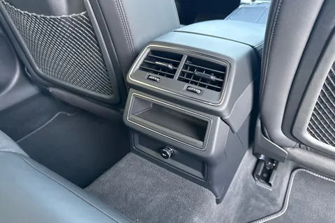 SN23KEM Audi A6 Avant Avant S line 40 TDI quattro 204 PS S tronic Thumbnail #43