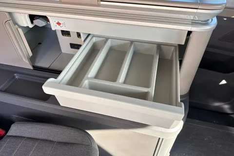 PK25YLY Volkswagen California 2.0 TDI Ocean 5dr DSG Thumbnail #29