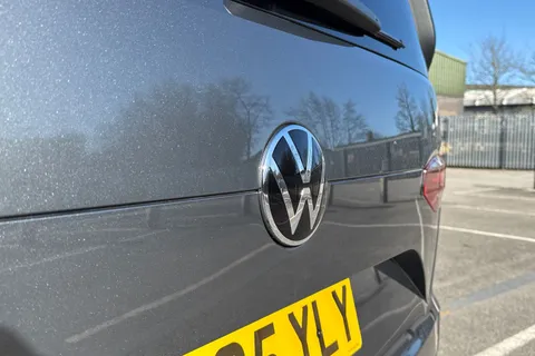 PK25YLY Volkswagen California 2.0 TDI Ocean 5dr DSG Thumbnail #37