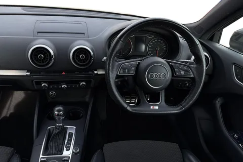 PX69WHC Audi A3 1.6 TDI 30 S line Sportback S Tronic Euro 6 (s/s) 5dr Thumbnail #19