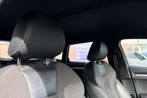 PX69WHC Audi A3 1.6 TDI 30 S line Sportback S Tronic Euro 6 (s/s) 5dr Thumbnail #25