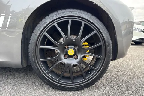 22 of 44 for Abarth 595C 1.4 T-Jet Competizione Cabrio Auto Euro 6 2dr