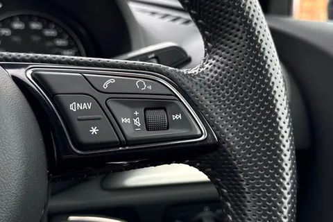 SN69YRA Audi A3 1.0 TFSI 30 Black Edition Sportback Euro 6 (s/s) 5dr Thumbnail #37